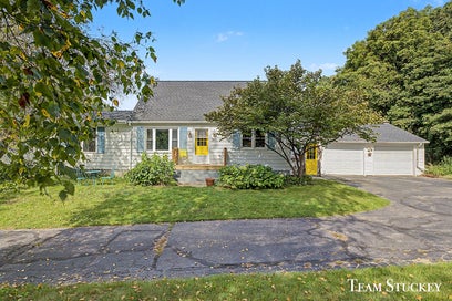 7861 Cannonsburg Road NE Cannon Township MI 49341