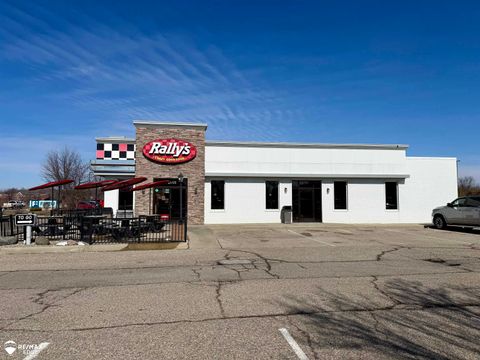 15155 Silver Parkway Fenton City MI 48430