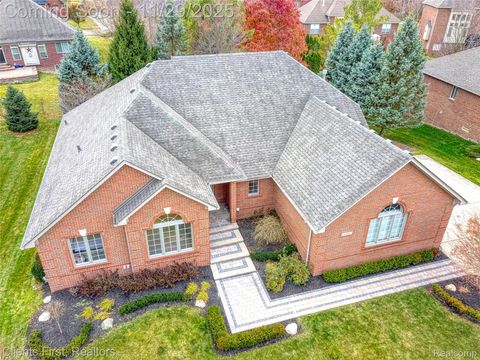 Photo of 63605 Williamsburg, Washington Township, MI 48095 (MLS # 20251055402)