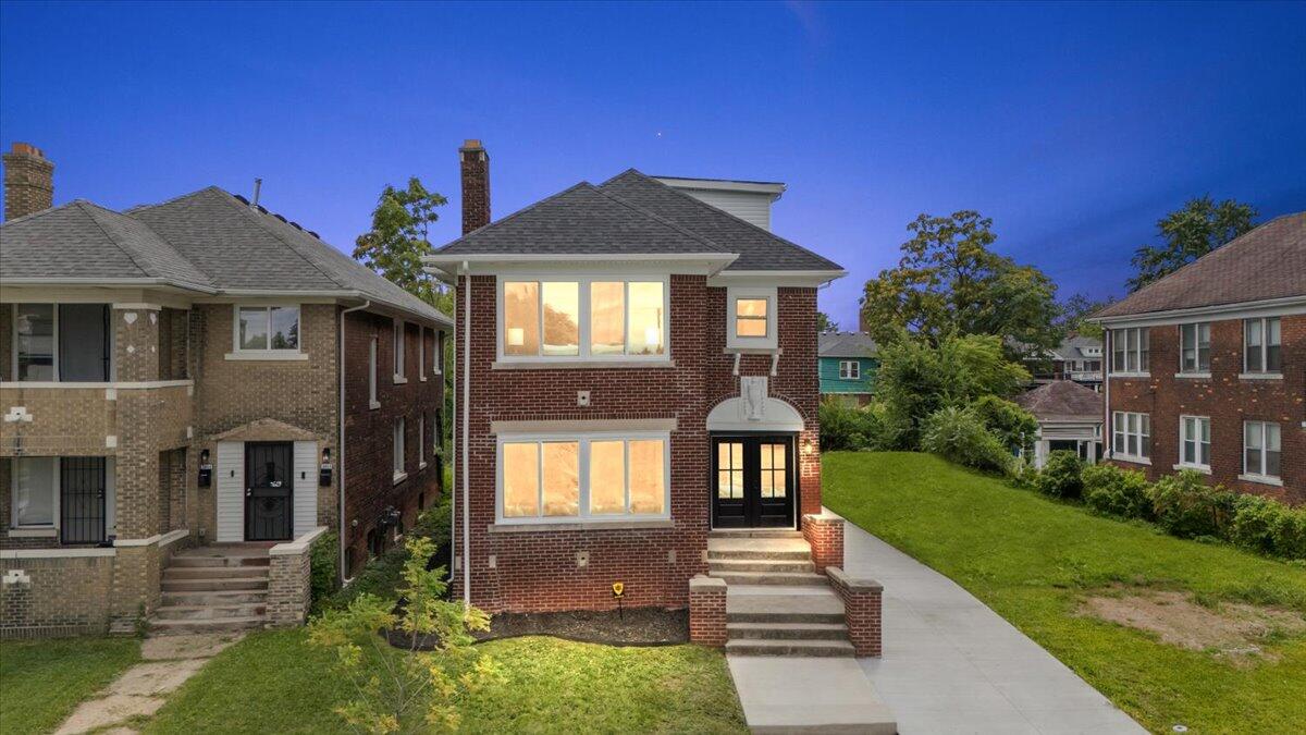 2017 Virginia Park Street