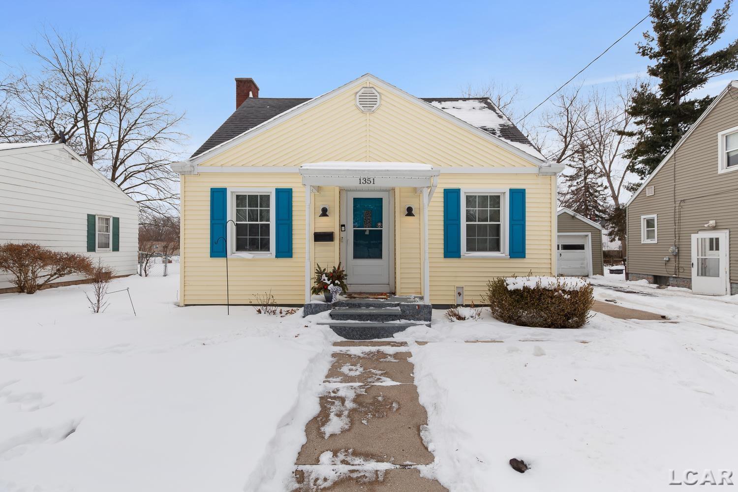 1351 University Avenue