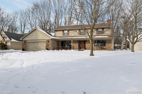 8374 Lasalle Court Grosse Ile Township MI 48138