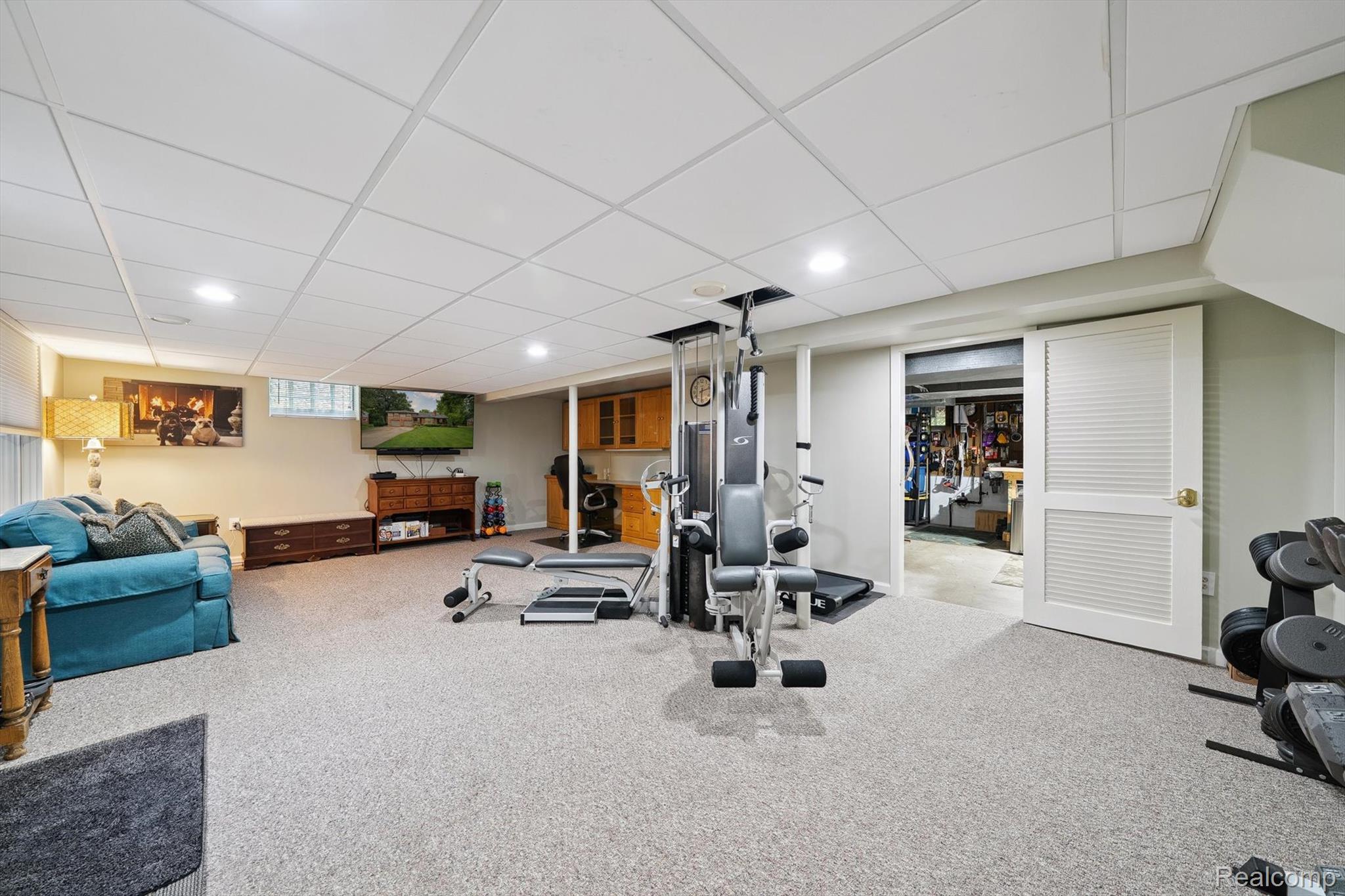 Bloomfield Hills City, Michigan 48302, United States, 4 Bedrooms Bedrooms, ,3 BathroomsBathrooms,Residential,Active,195962