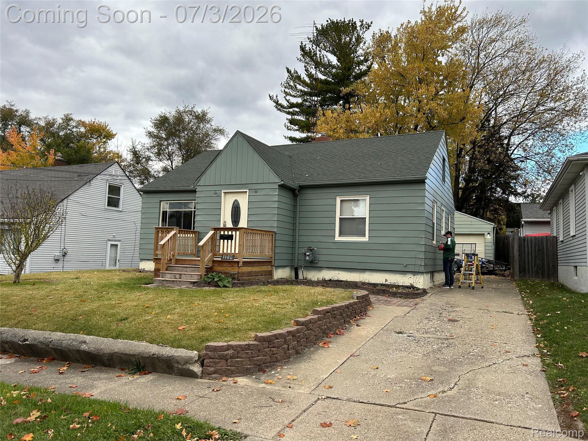3106 Yale Street