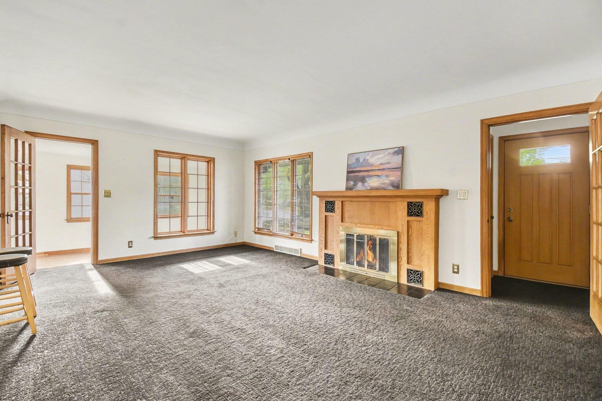 623 E Central Avenue