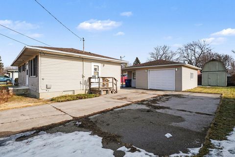 Tiny photo for 3420 Erwin Street, Carrollton Township, MI 48604 (MLS # 61050199703)