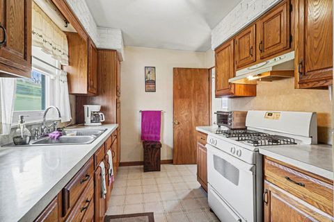 Tiny photo for 3420 Erwin Street, Carrollton Township, MI 48604 (MLS # 61050199703)