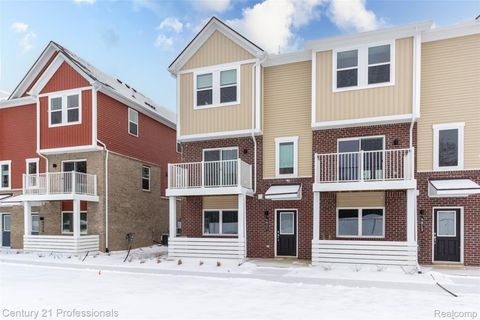 4825 Parkside Lane Troy City MI 48085