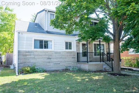Tiny photo for 17157 Matthews Street, Riverview City, MI 48193 (MLS # 20261068075)