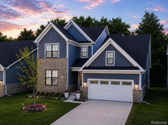7679 LARCHWOOD DR, WEST BLOOMFIELD, MI 48322 - Image f112e009e2b5fcd75549c65c1a6f33e3/1662058625