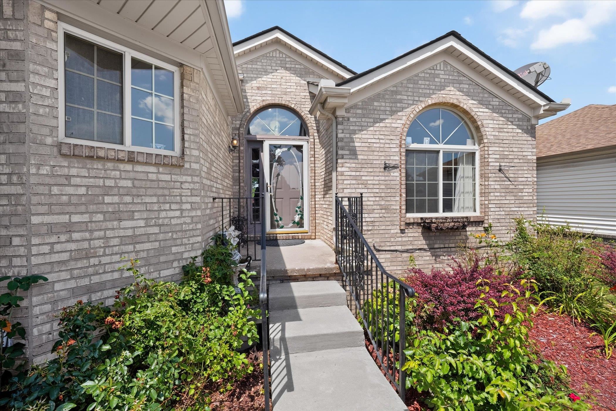 3527 New Boston Drive