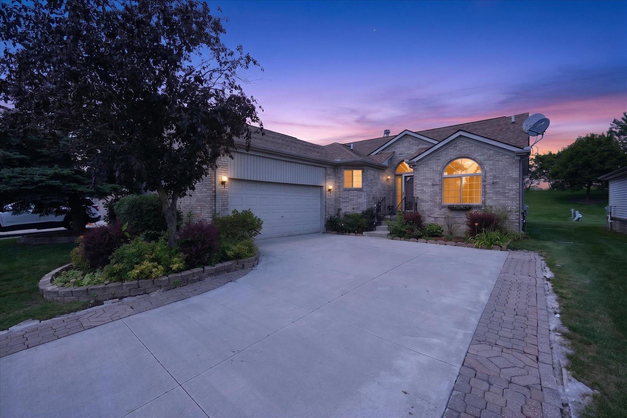 3527 New Boston Drive