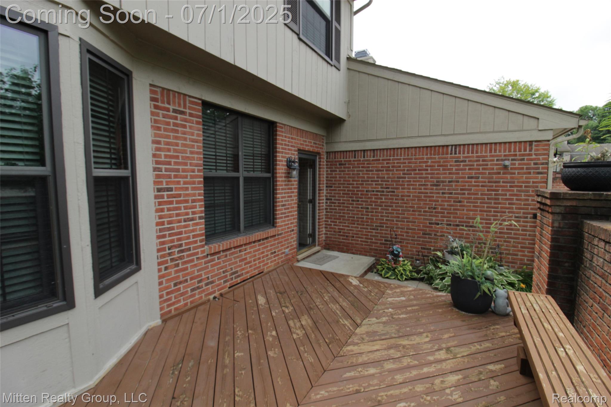 7120 Nottingham Court