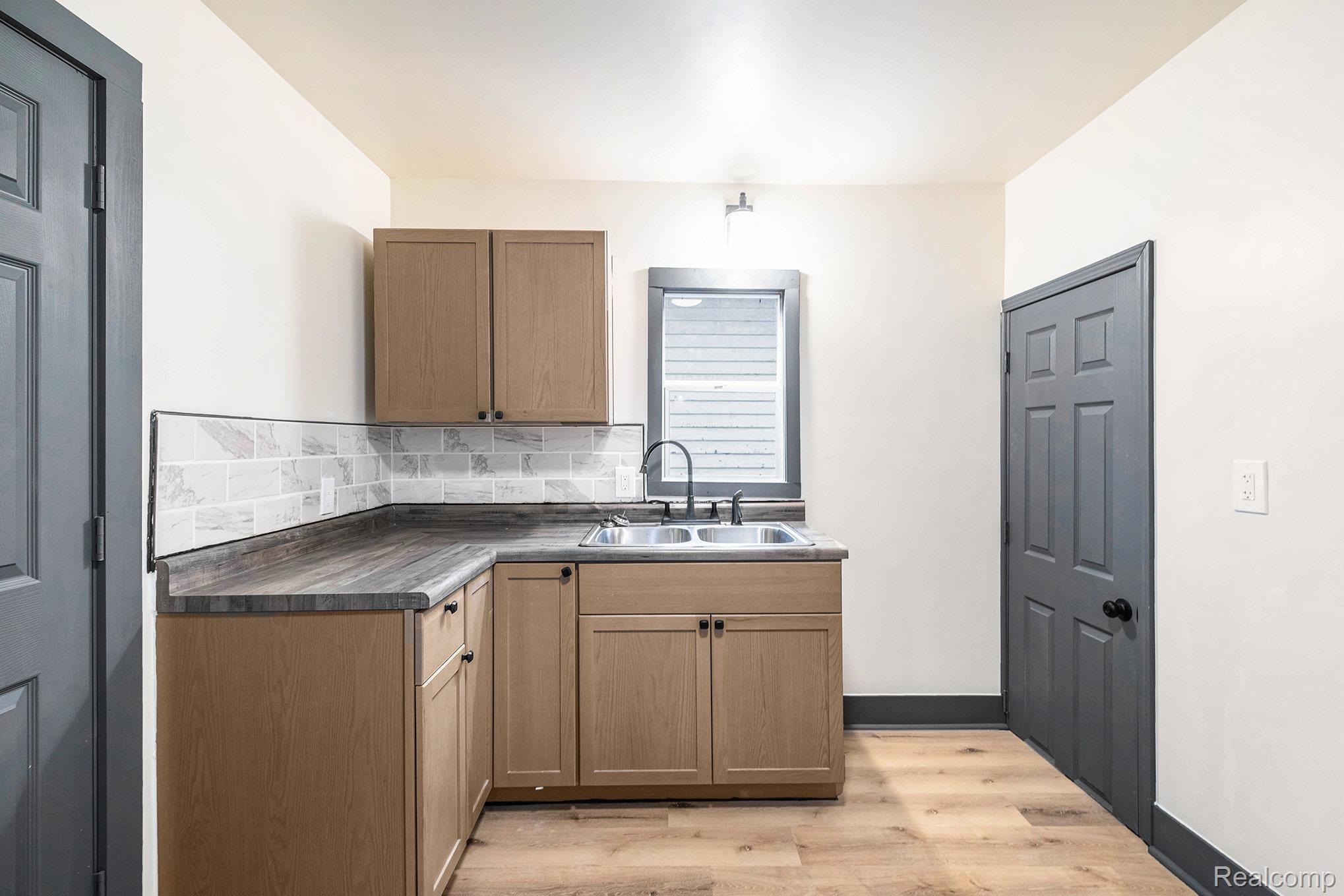 1379 Washington Avenue