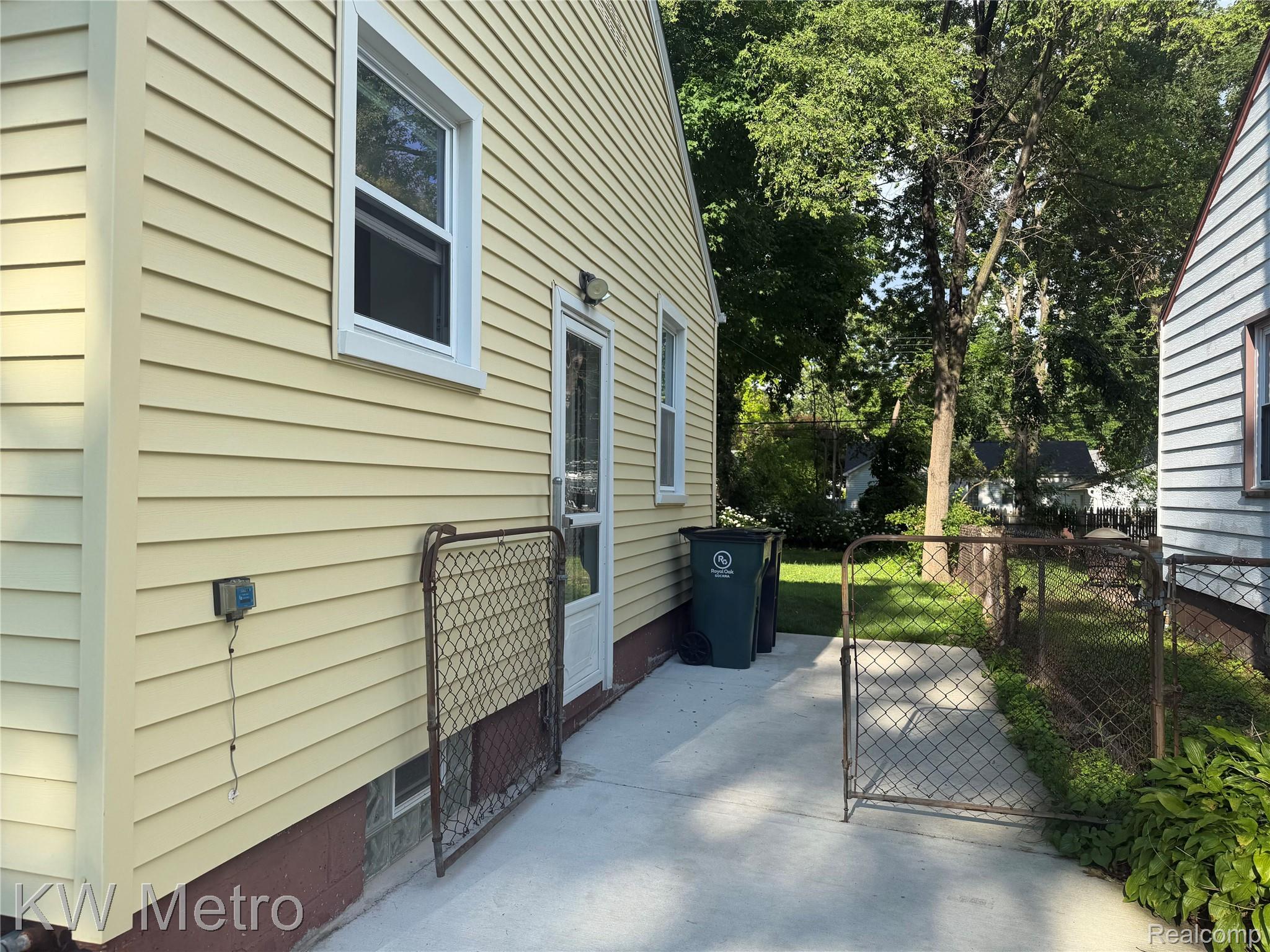 1515 Wyandotte Avenue