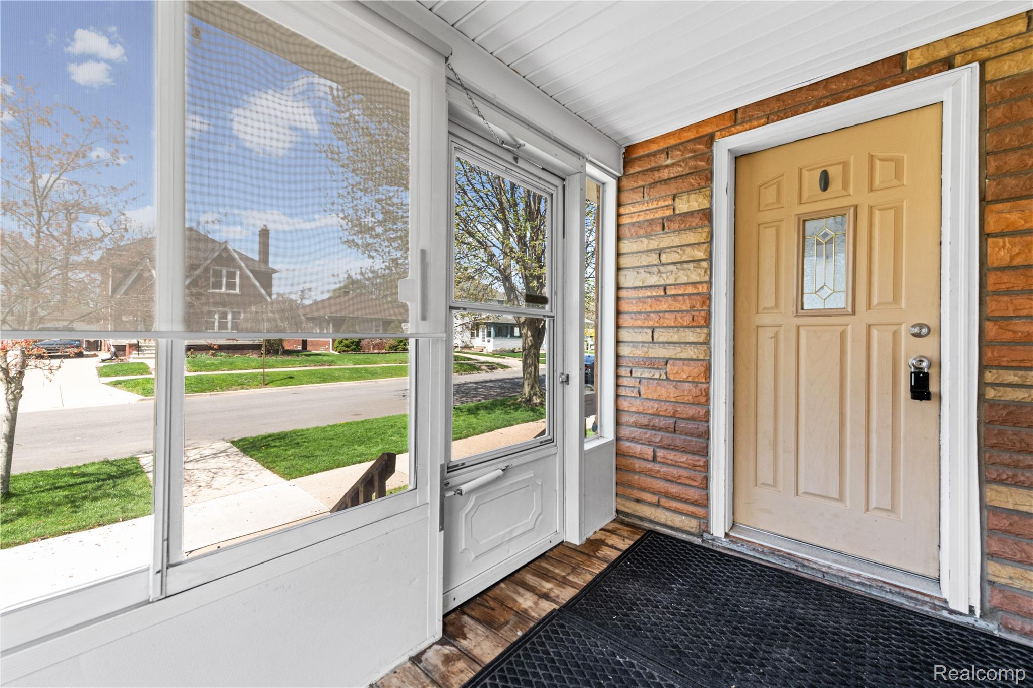 3337 4th Street