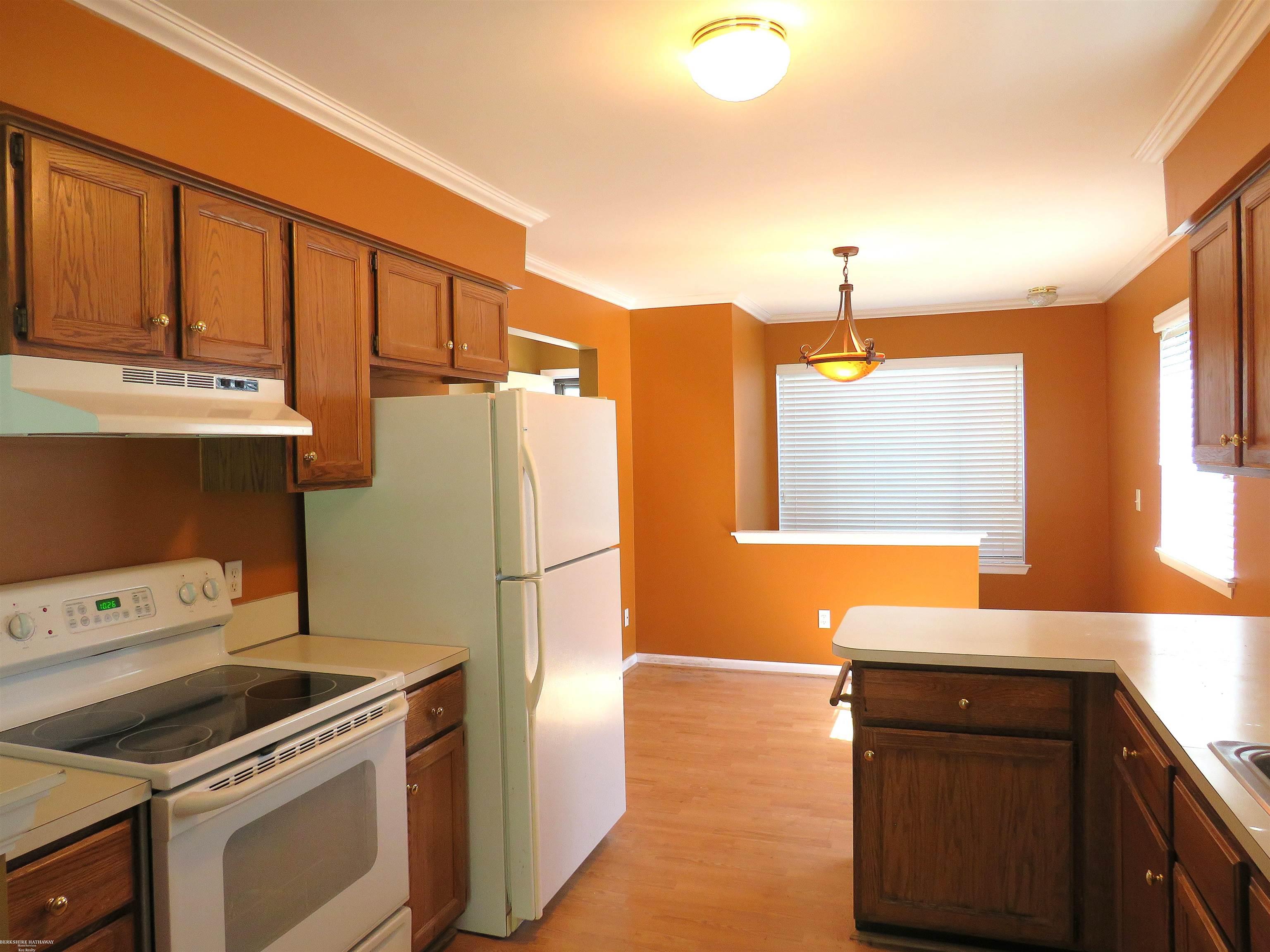 Washington Township, Michigan 48094, United States, 2 Bedrooms Bedrooms, ,1 BathroomBathrooms,Residential,Active,158995