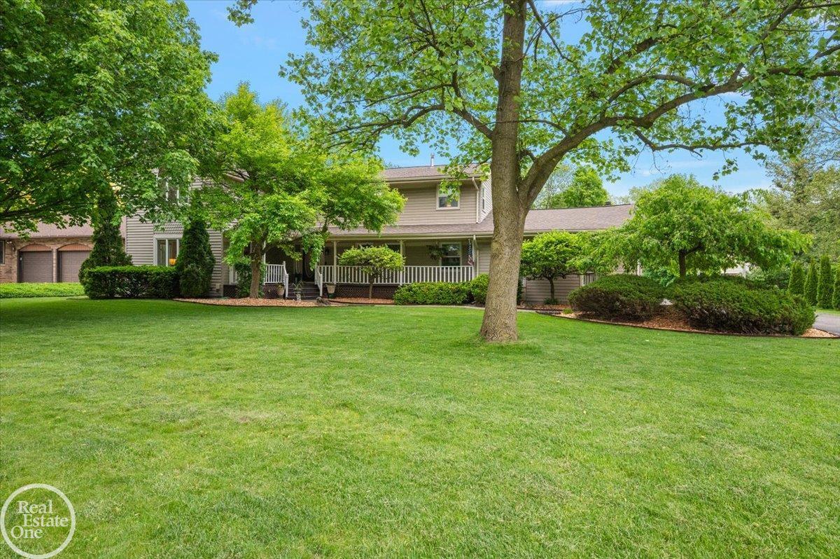 88 Aspinwall Drive