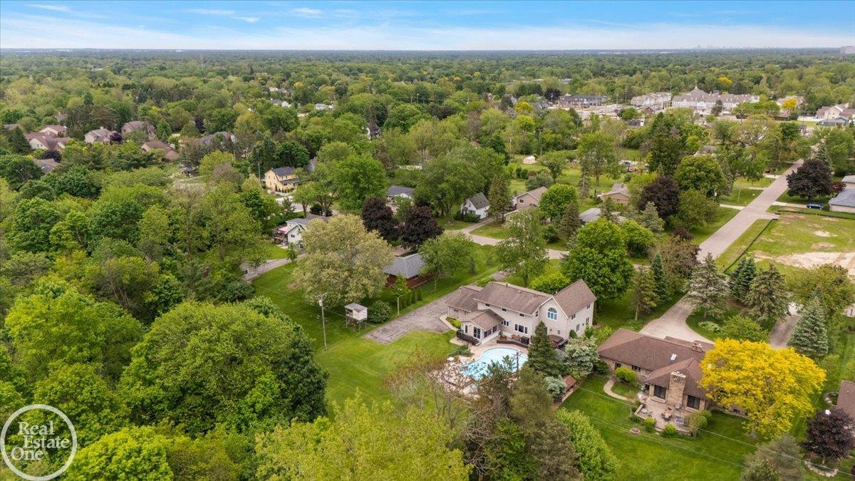 88 Aspinwall Drive
