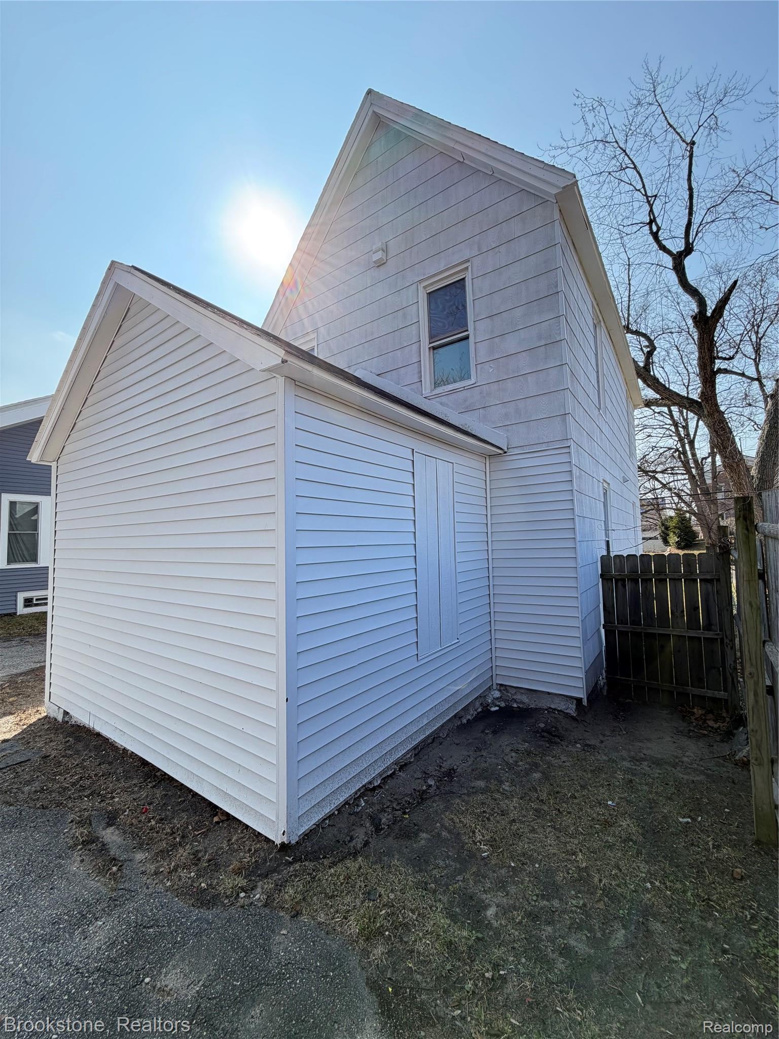 398 N Saginaw Street