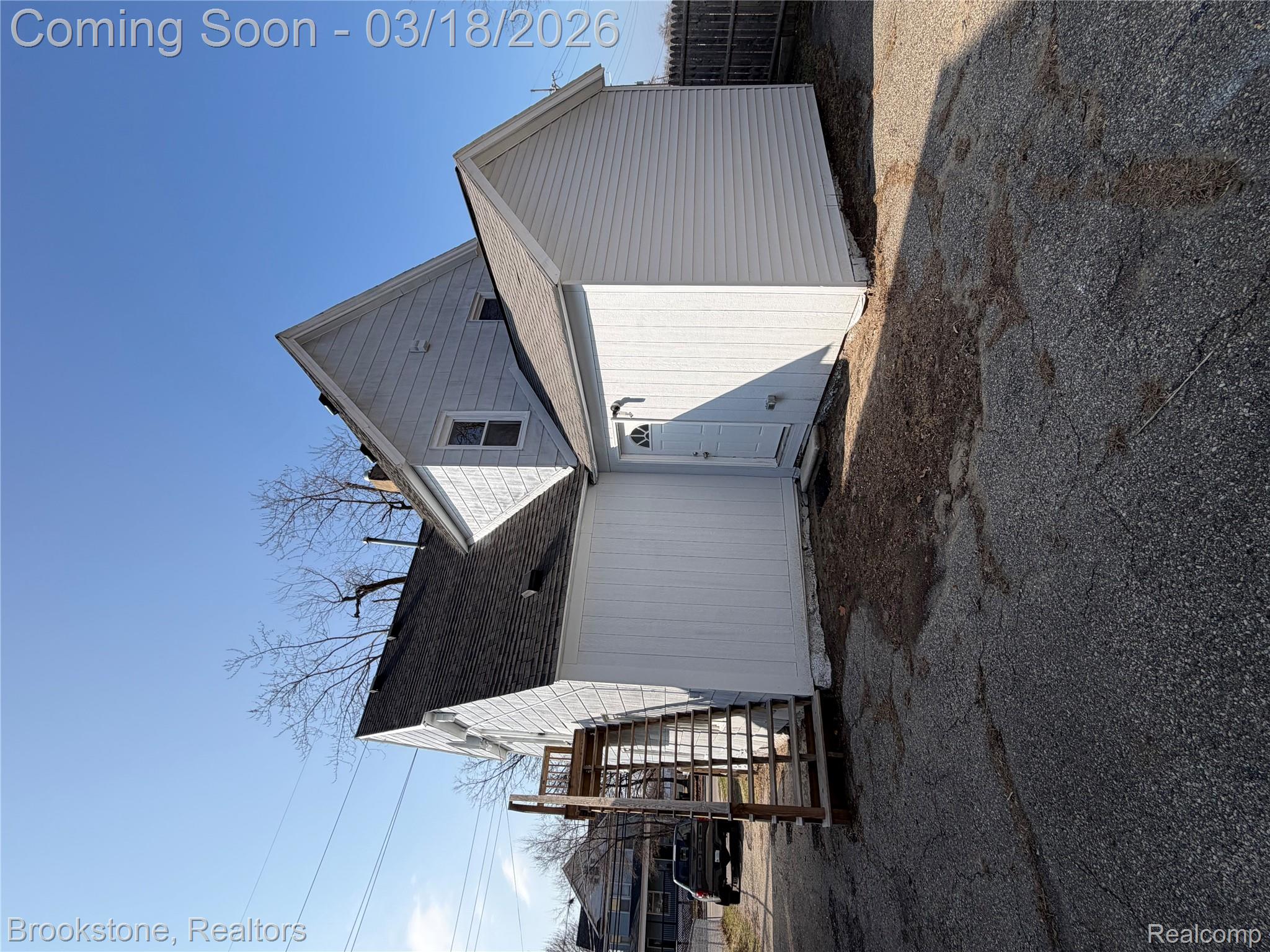 398 N Saginaw Street