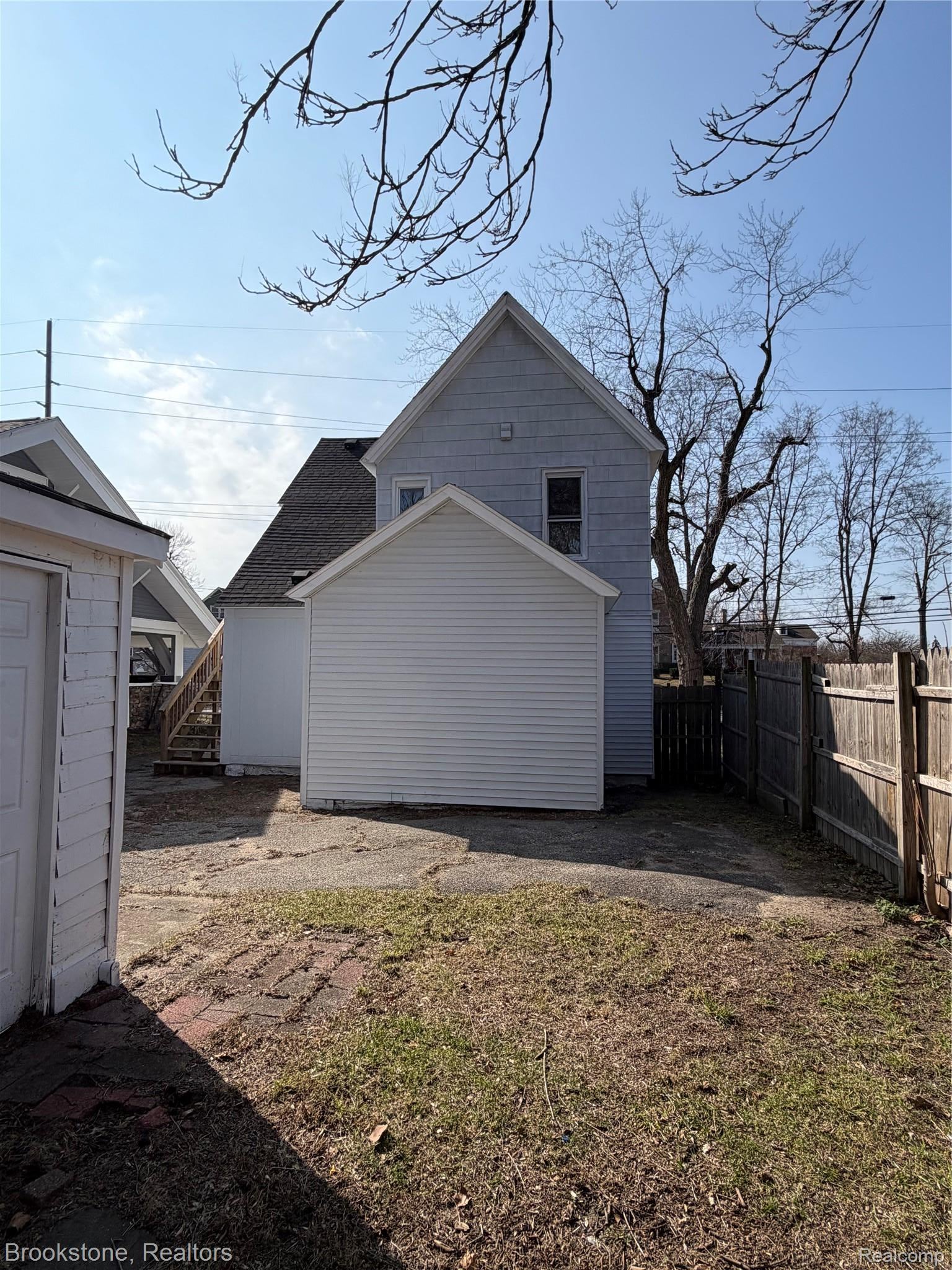 398 N Saginaw Street