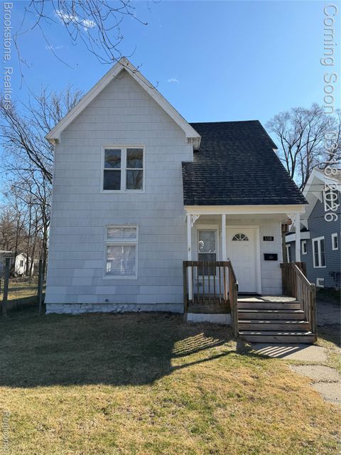 398 N Saginaw Street Pontiac City MI 48342