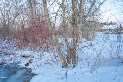 listing image 44