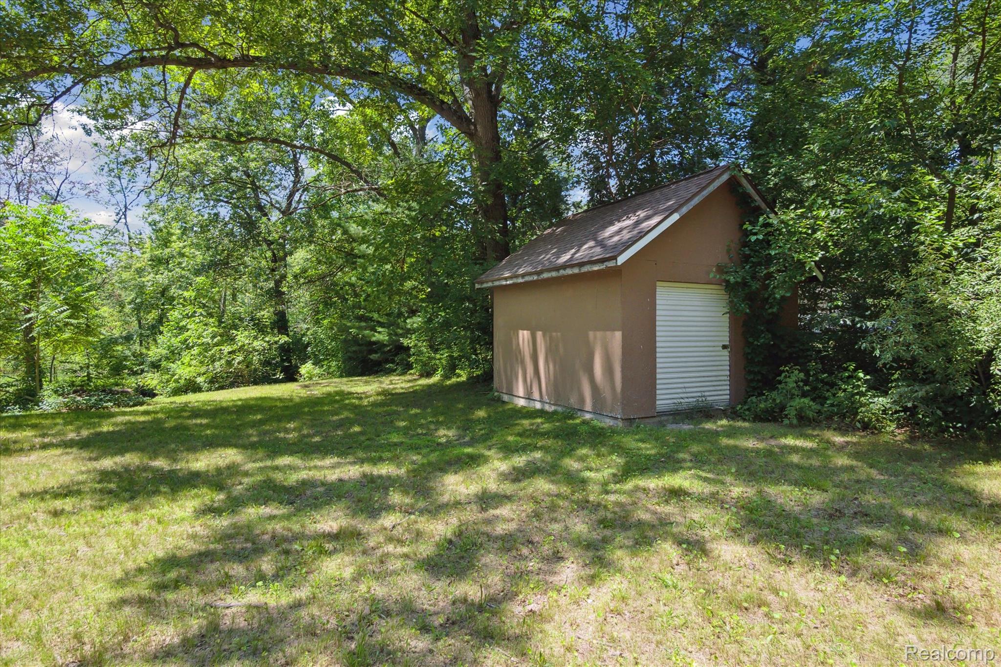 15276 Outer Drive