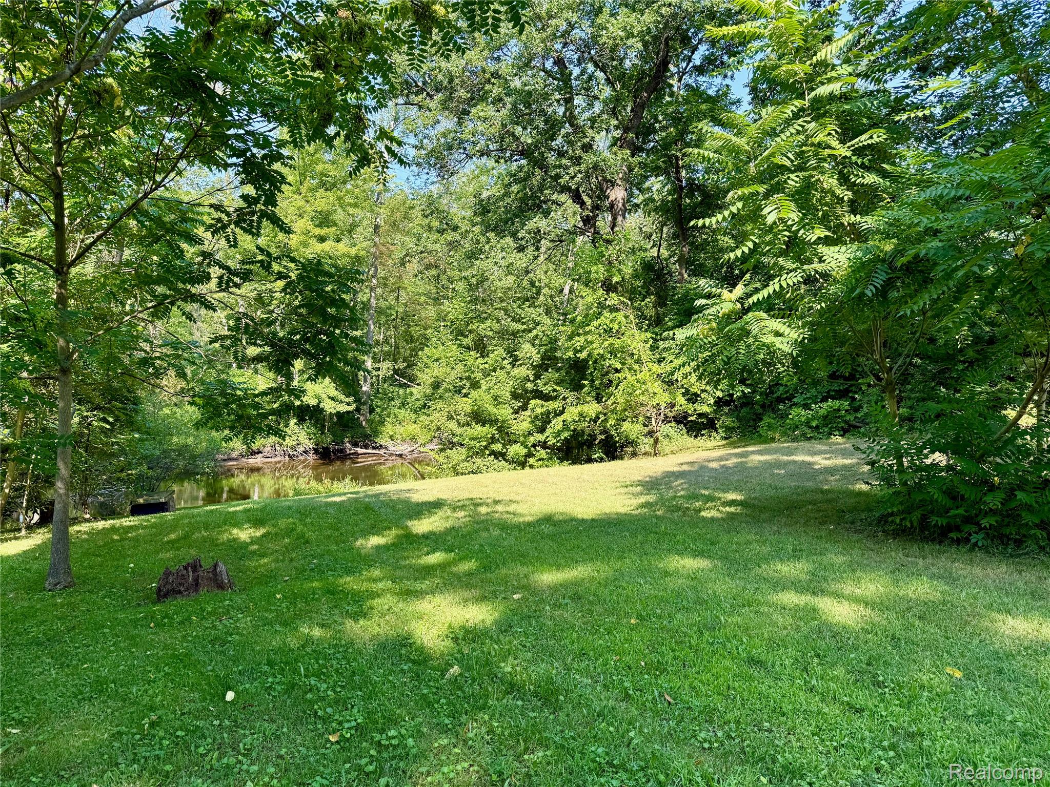 15276 Outer Drive