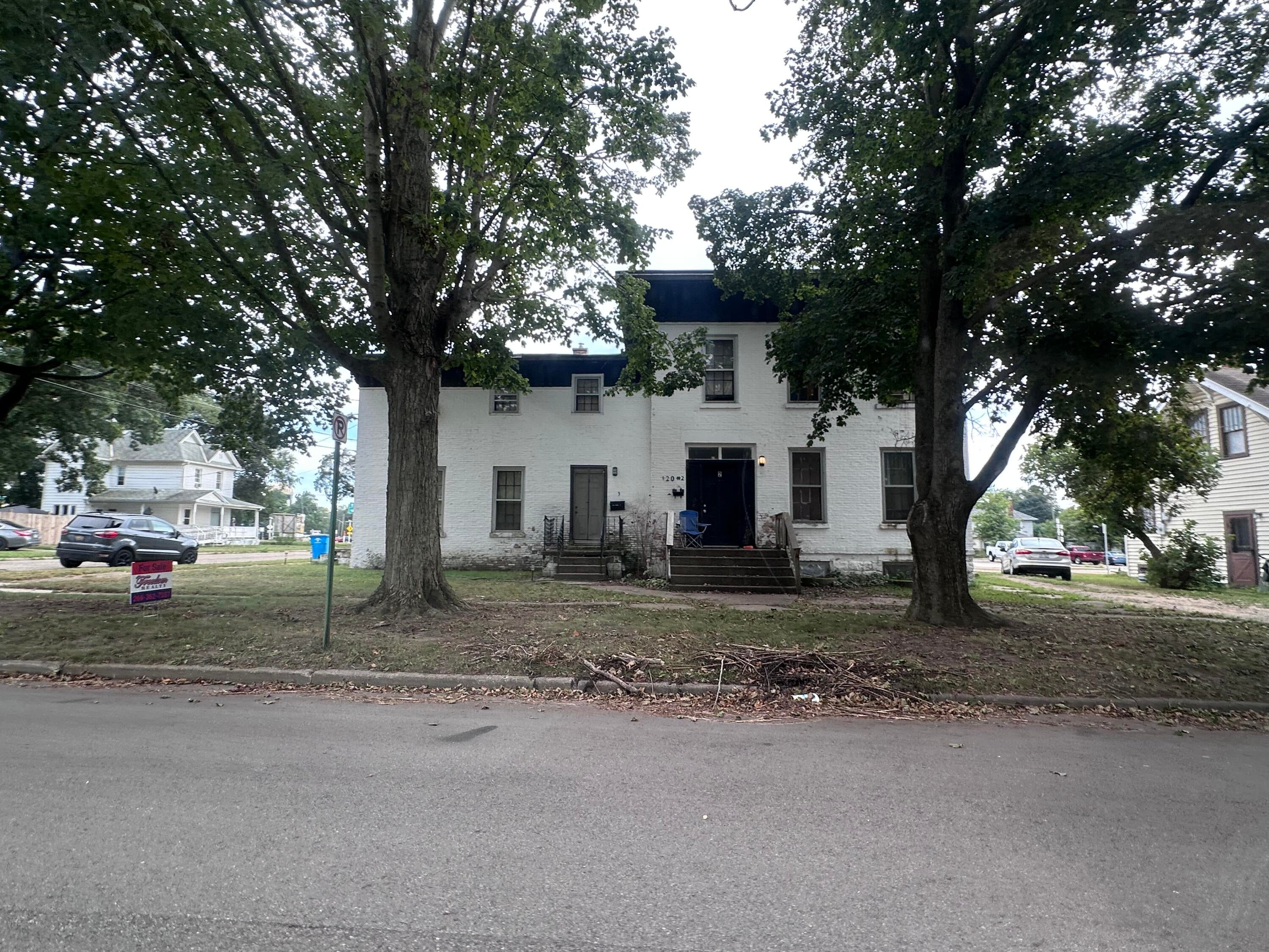 920 Cedar Street