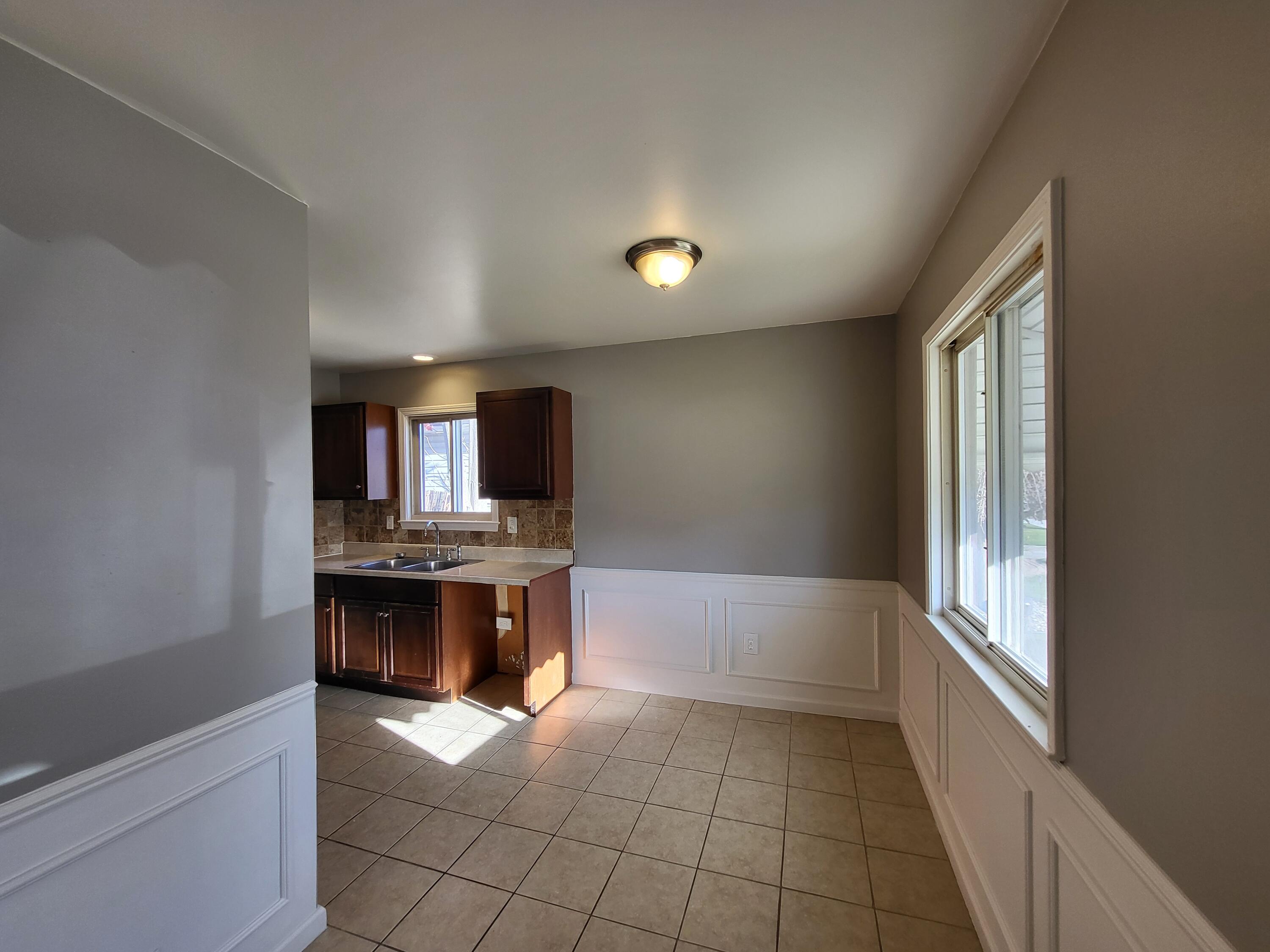 21813 Rosedale Street