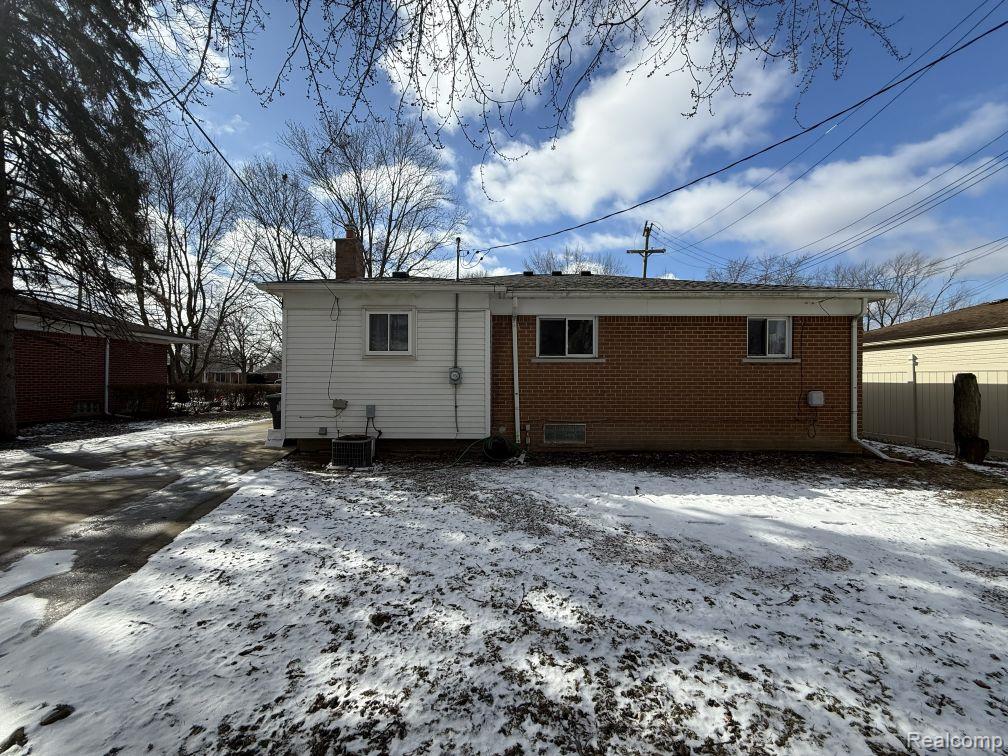 8411 Monroe Boulevard