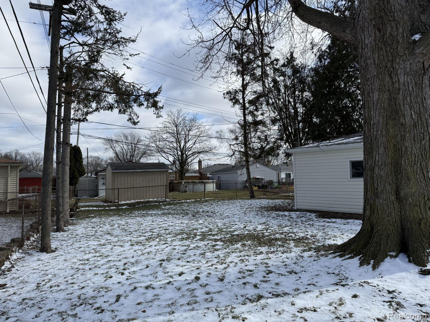 8411 Monroe Boulevard