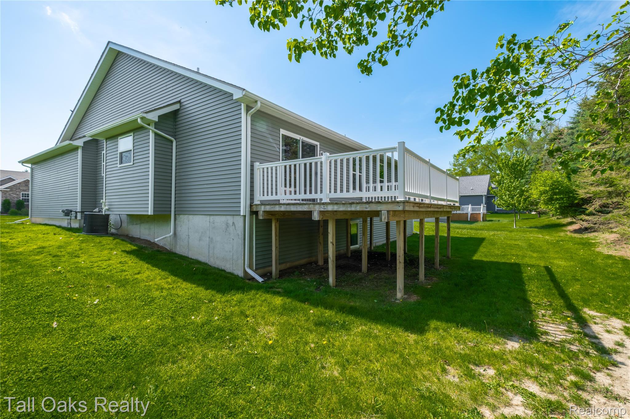 291 Golfside Drive