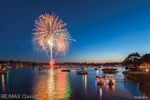 3482 Ponemah Drive Fenton City MI 48430