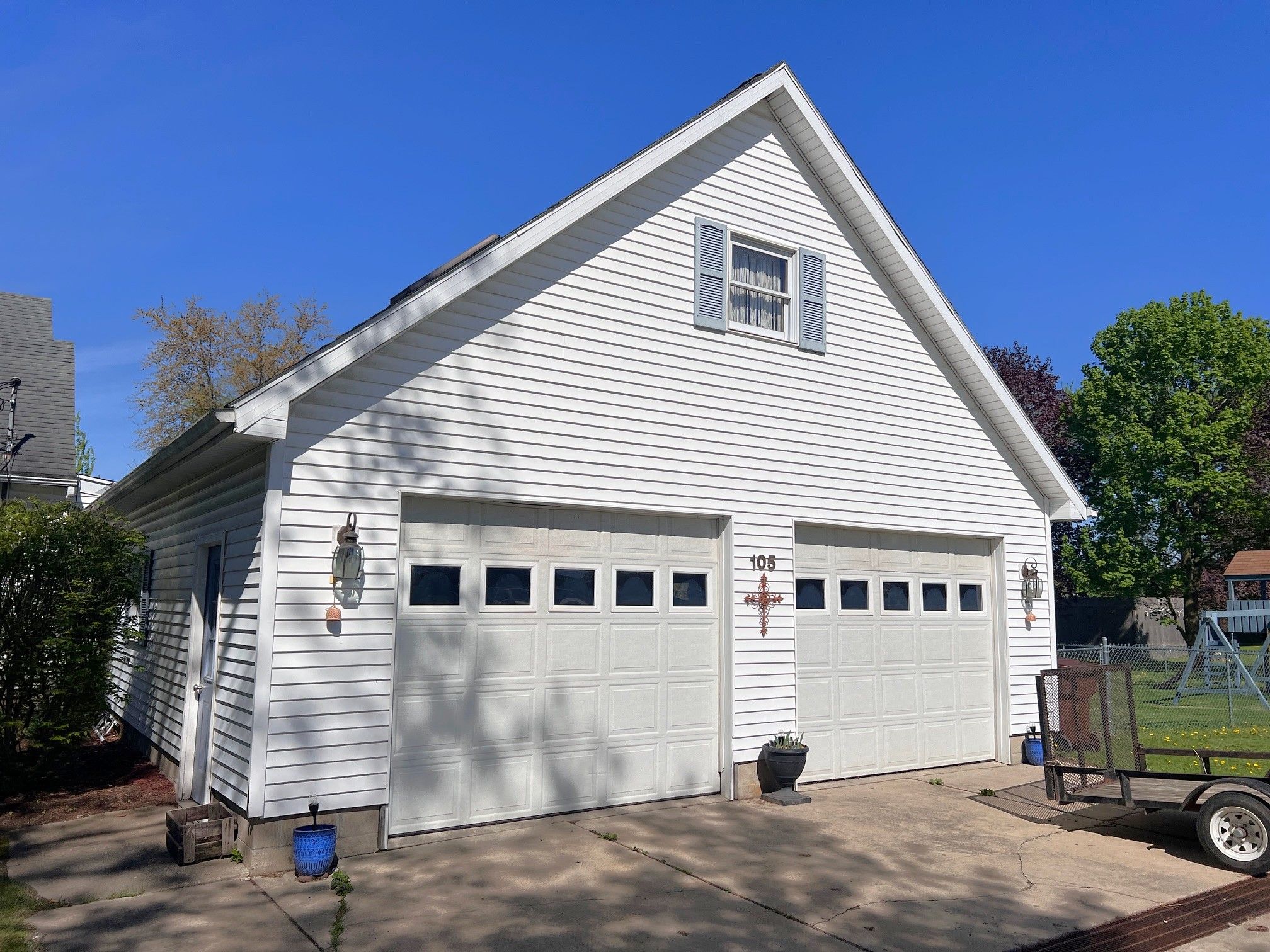 105 S Morrice Road