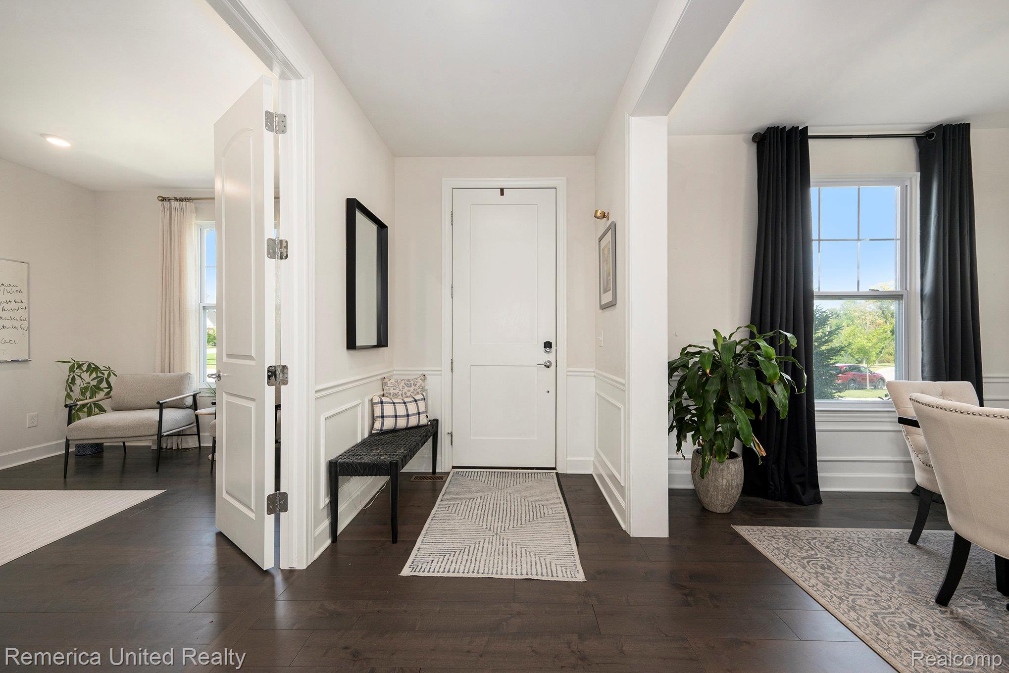 53213 Bay Laurel Lane