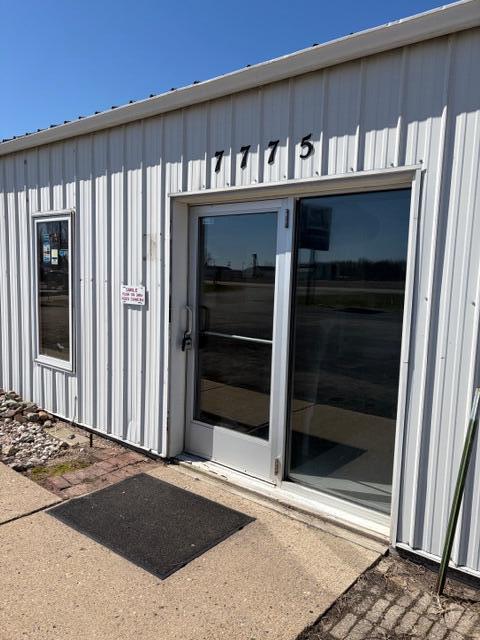 7775 Saddlebag Lake Road