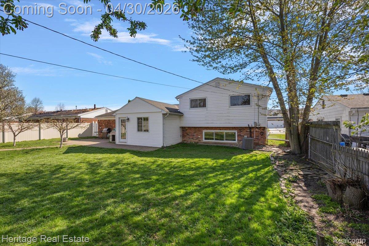 14411 Harrison Street