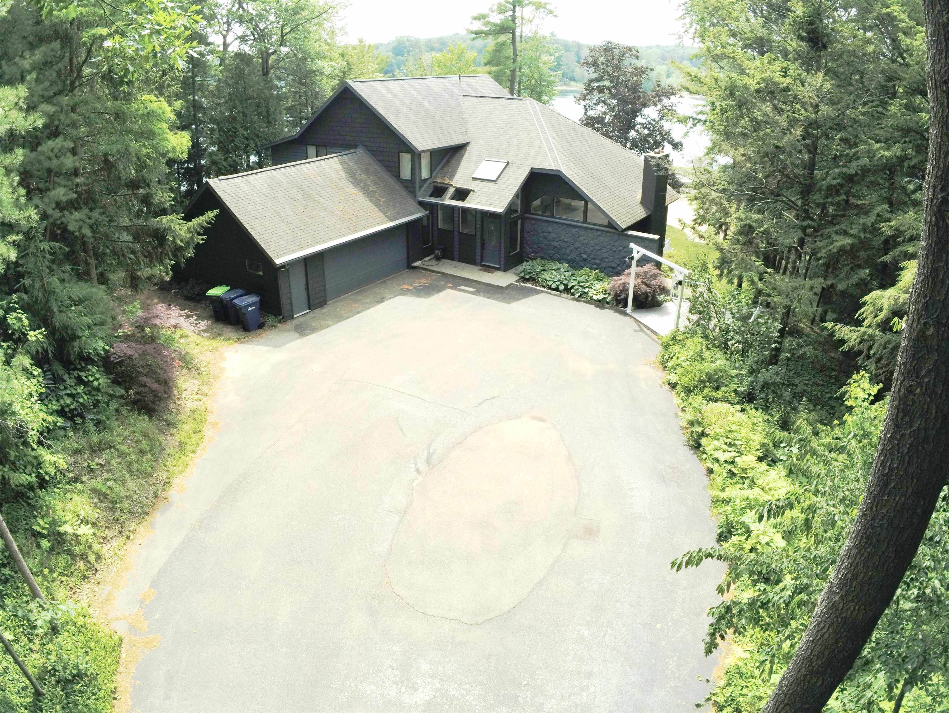 1571 N South Long Lake Road