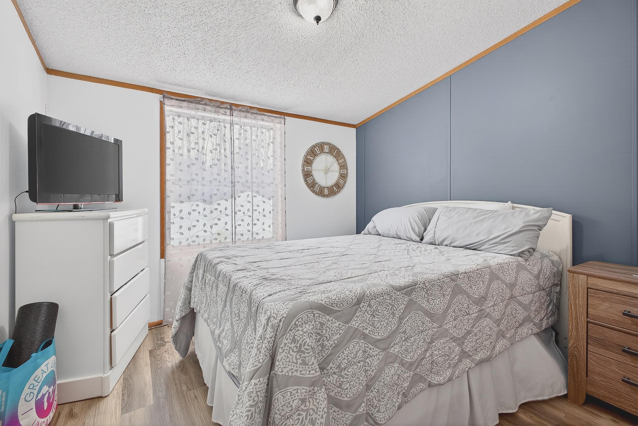 7332 NE Starvation Lake Road