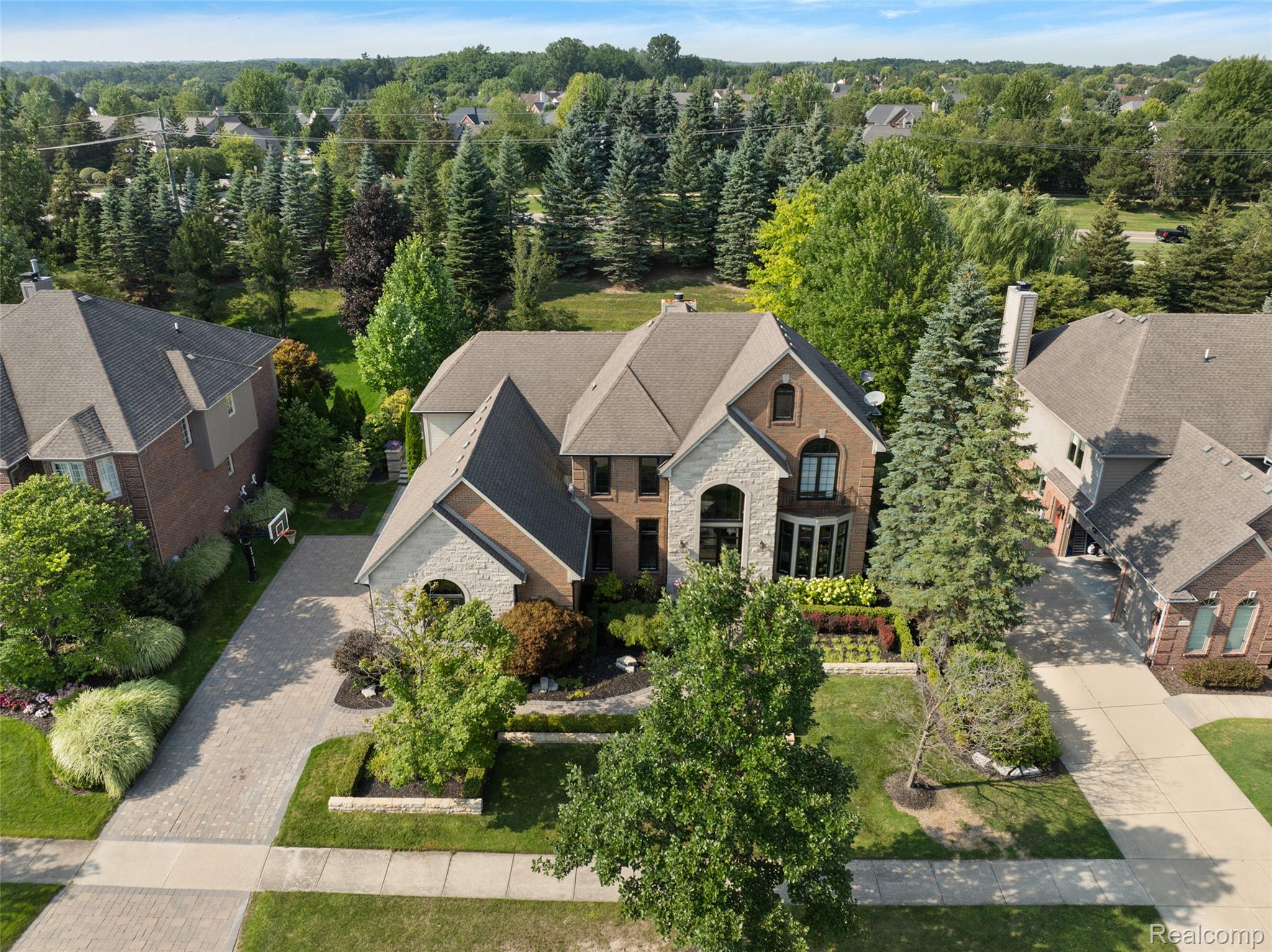 628 Springview Drive