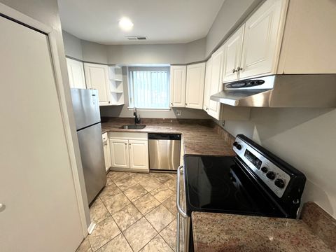 A home in BloomfieldCharterTownship_Oakland
