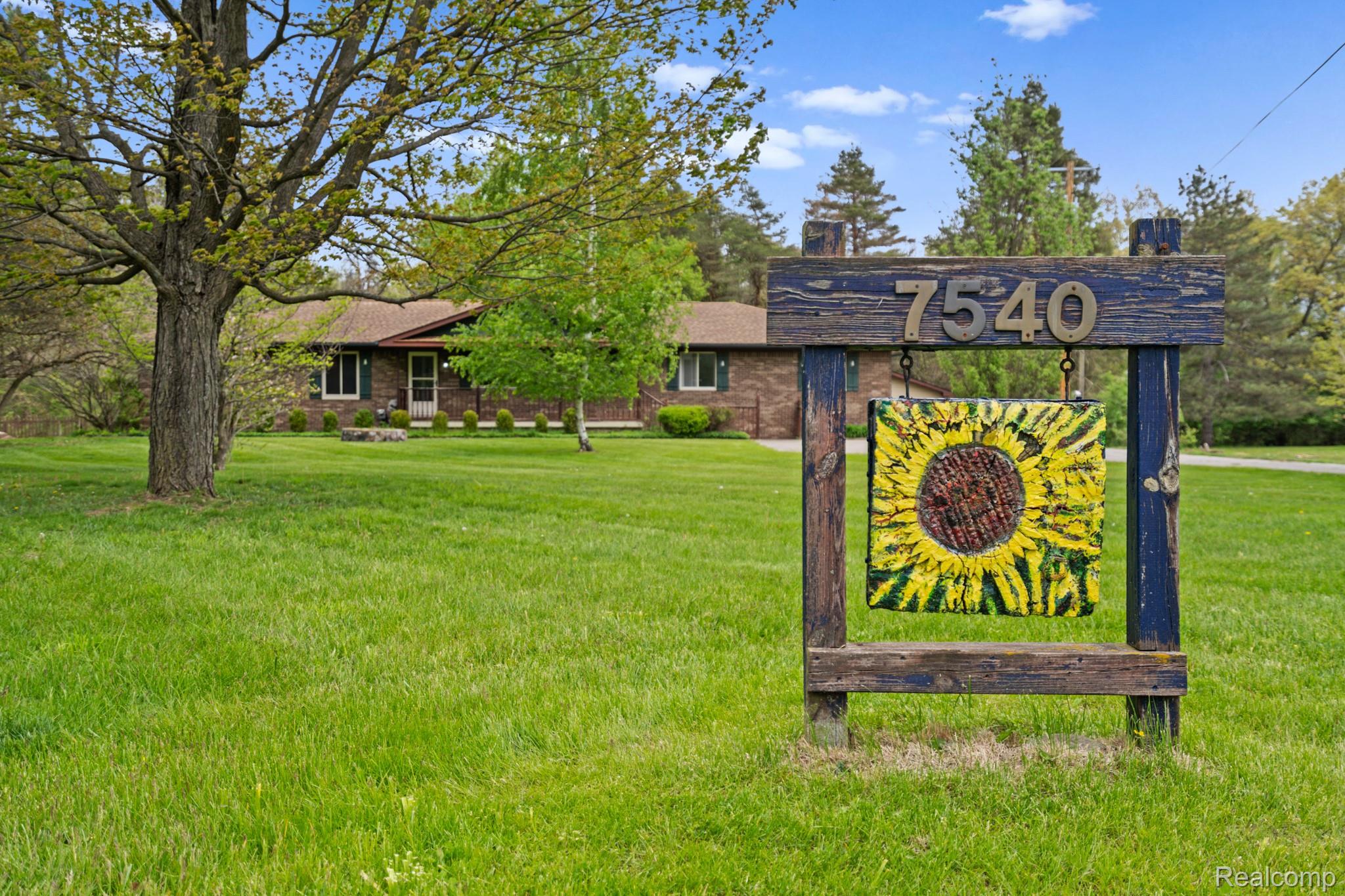 7540 Dexter Pinckney Road