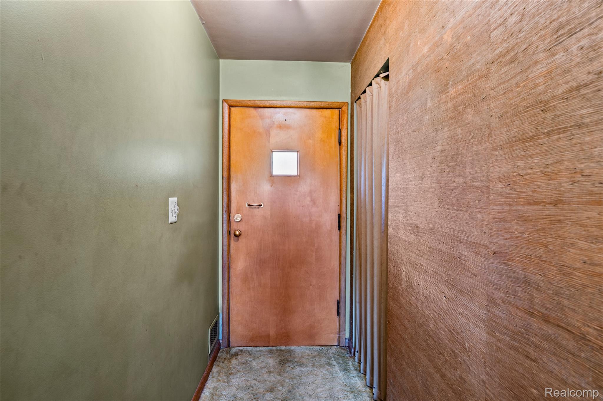 25212 Fairway Drive