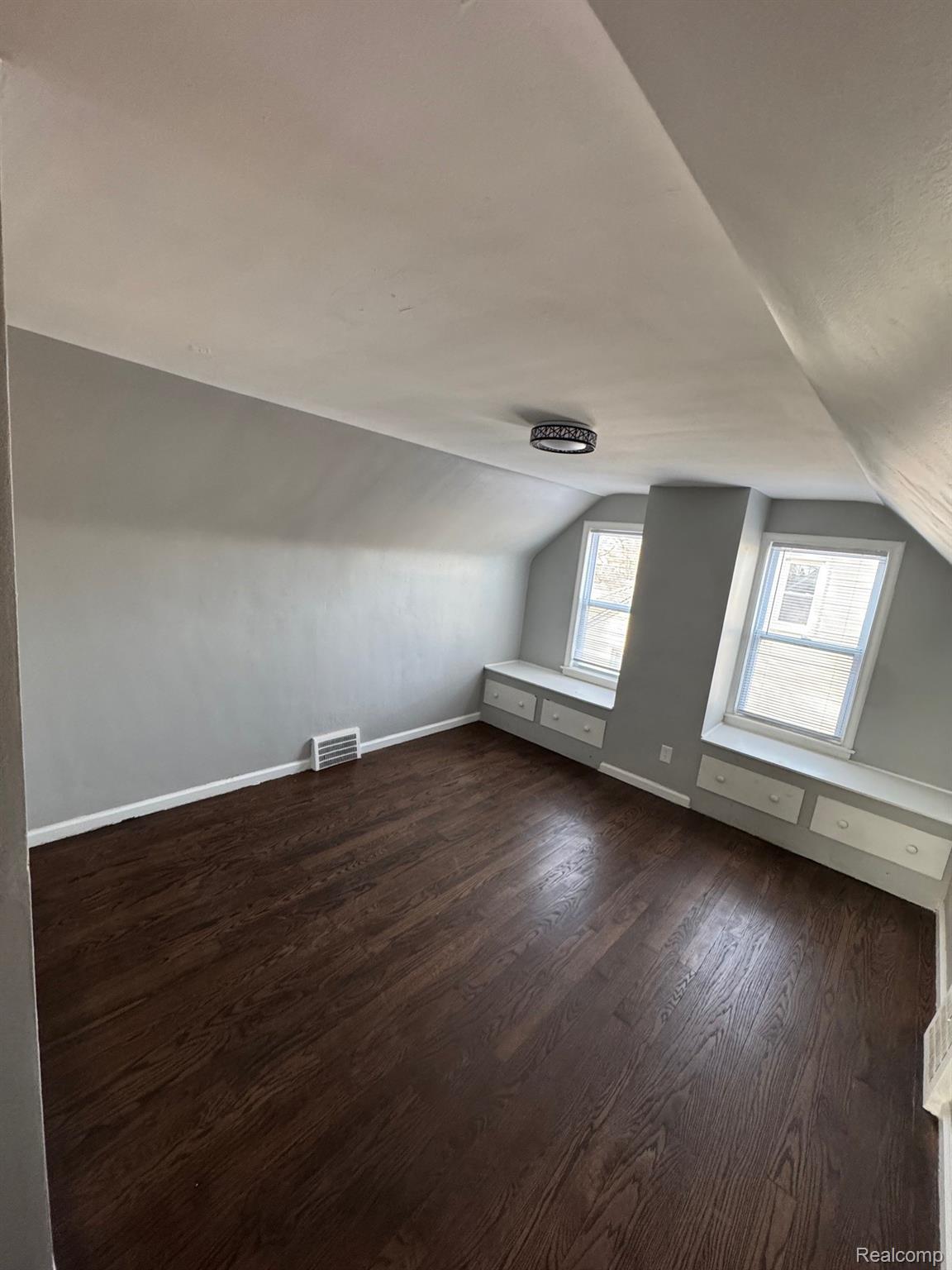 3800 Westpoint Street