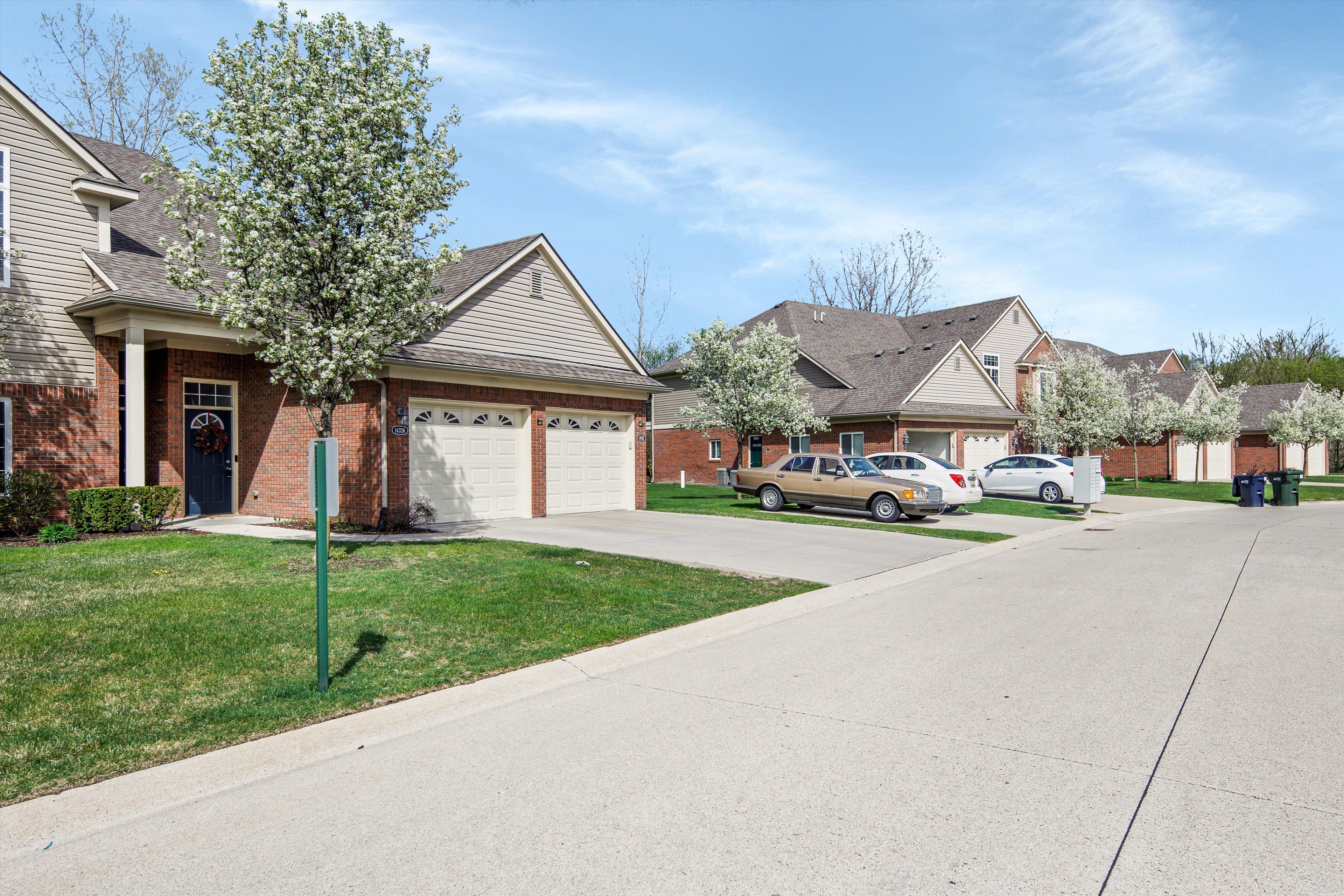 14326 SHADYWOOD Drive