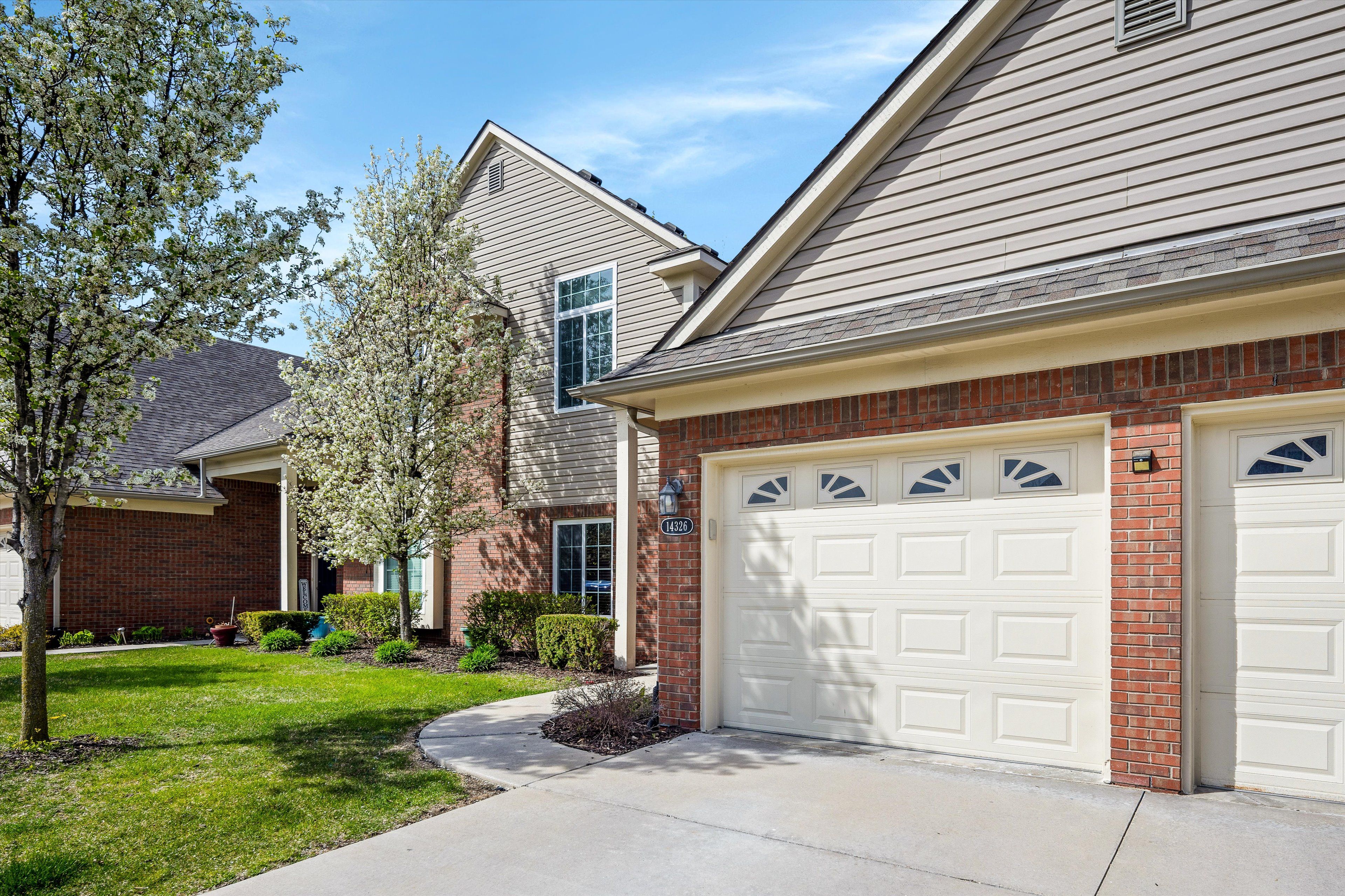 14326 SHADYWOOD Drive