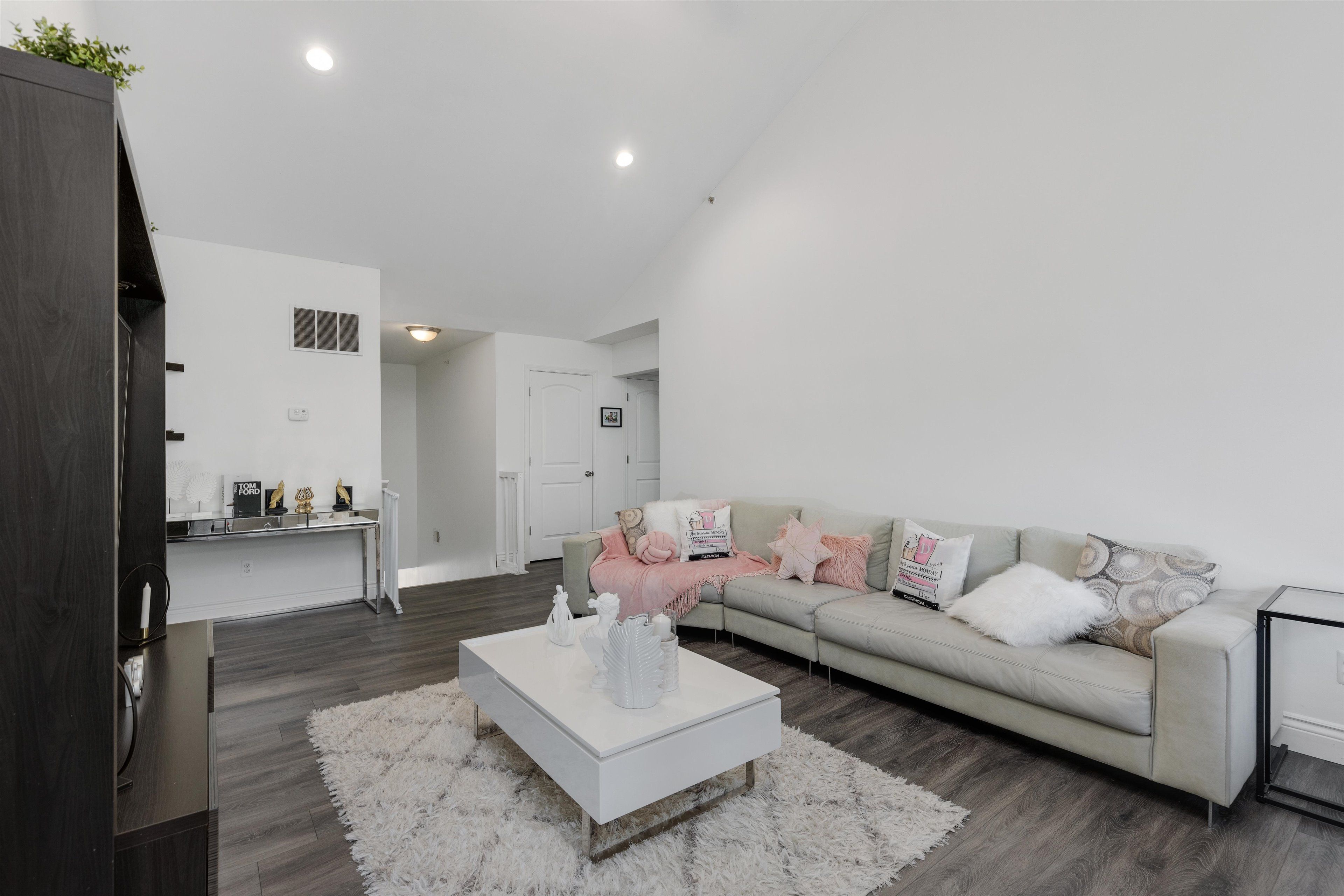 14326 SHADYWOOD Drive